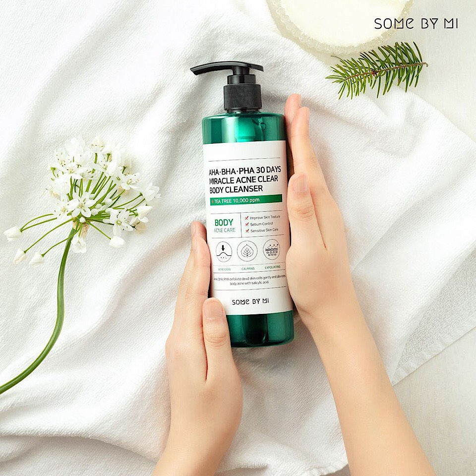 Some By Mi AHA-BHA-PHA 30 Days Miracle Acne Body Cleanser 400g